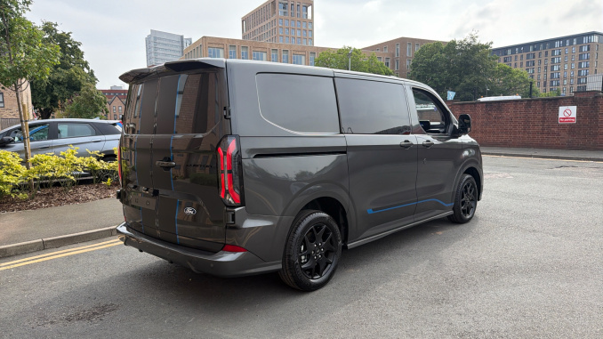 Ford Transit Custom 320 L1 Petrol Fwd 2.5 PHEV 232ps H1 Van Sport Auto - Image 10